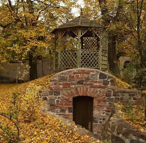 Apartament Młynarzowy Dworek *